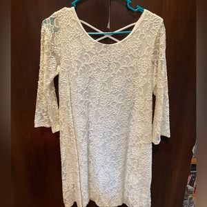 White lace dress